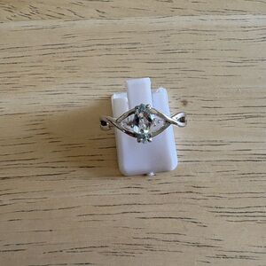 Sterling Silver light blue aquamarine Gemstone Twist Ring